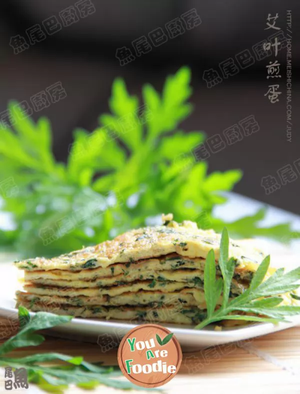 May wormwood leaf - fried egg with wormwood leaf