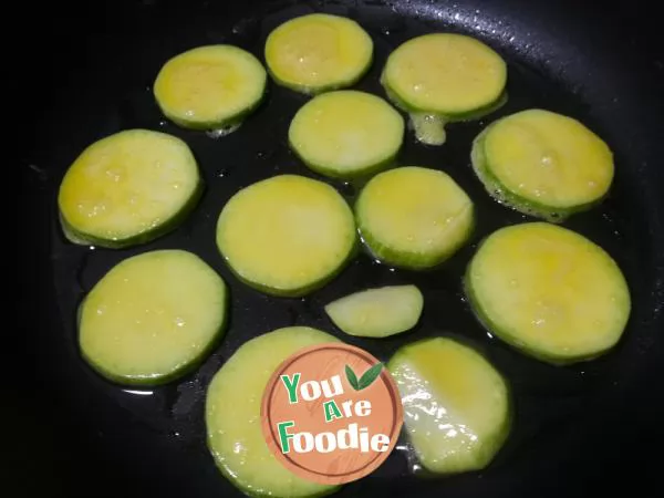 Cantaloupe pancake - Korean cantaloupe pancake (호 박 전)