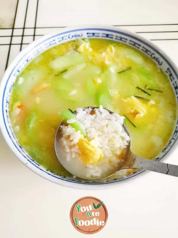 Rice with egg and towel gourd soup