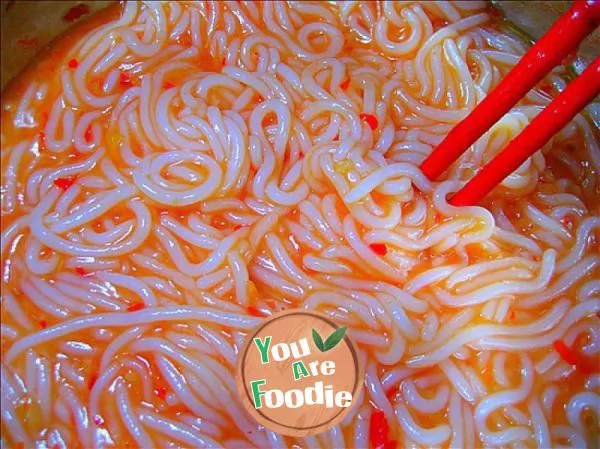 Thai sauce noodles