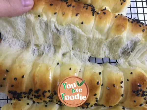 Bean paste bread