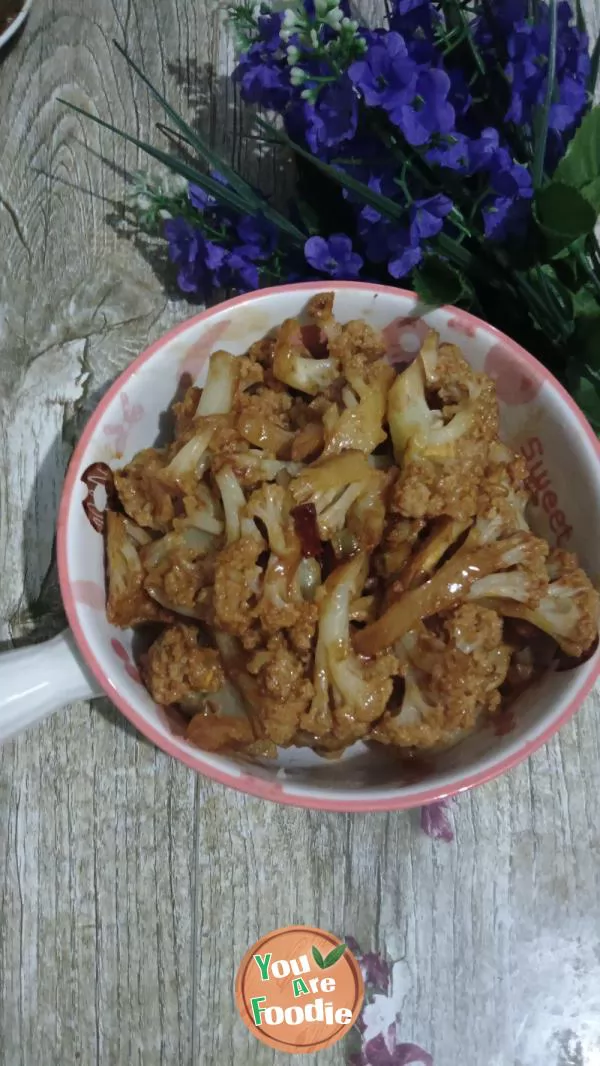 Salted-egg-yolk-stir-fried-cauliflower