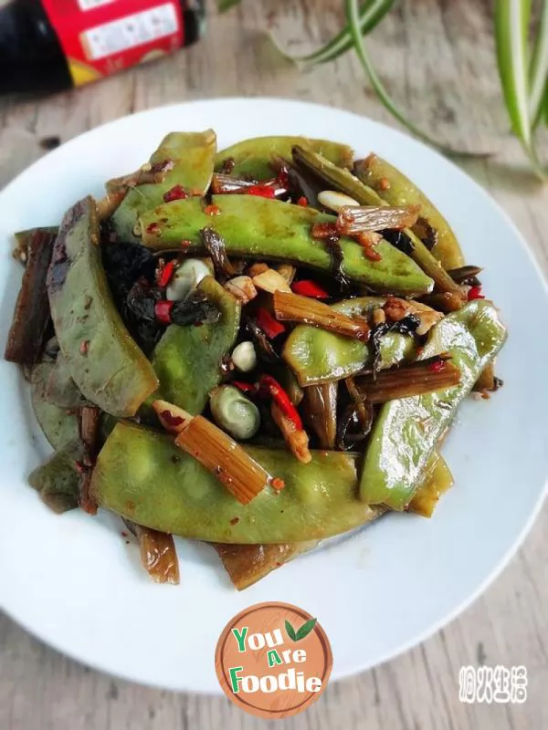 Fried-lentils-with-pickled-cabbage