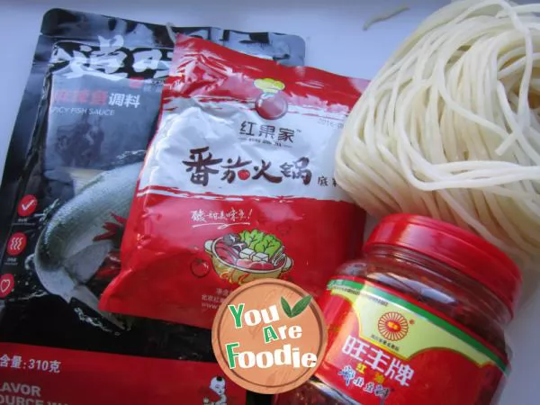 Spicy rice noodles in Hongguo family recipe