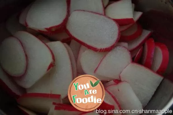 Vinegar radish