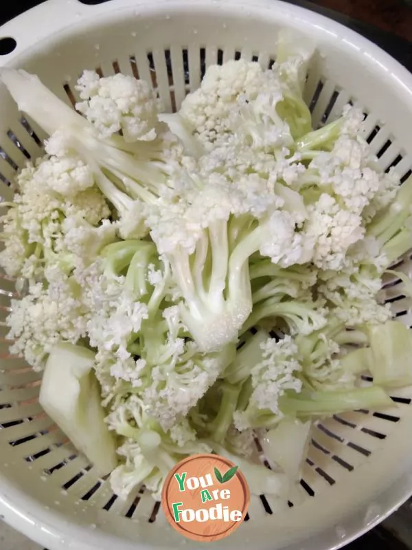 Stir fried Chinese cabbage with diced beef