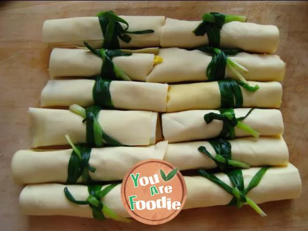 Three silk bean skin roll