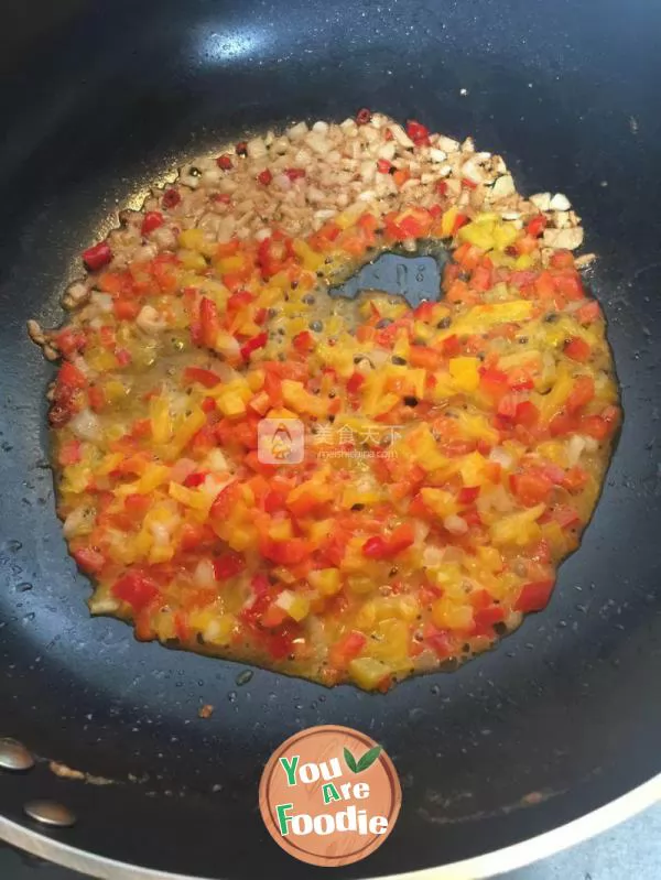 Fried steamed bread with butter and pickled Chinese toon