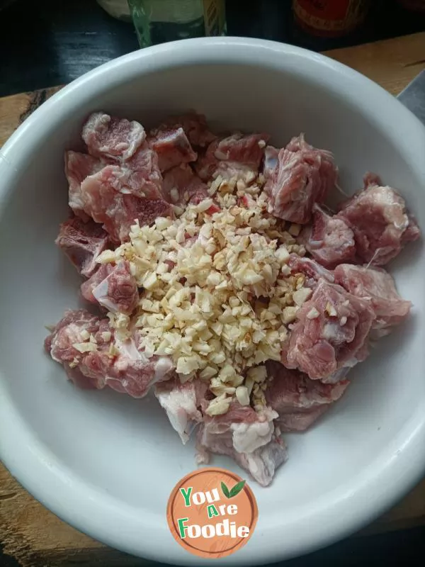 Spare Ribs with Minced Garlic and Black Bean Sauce