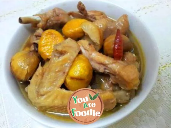 Stewed chicken with chestnuts