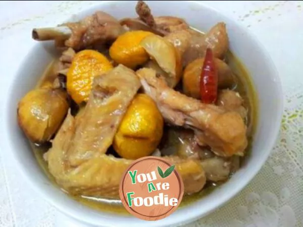 Stewed chicken with chestnuts