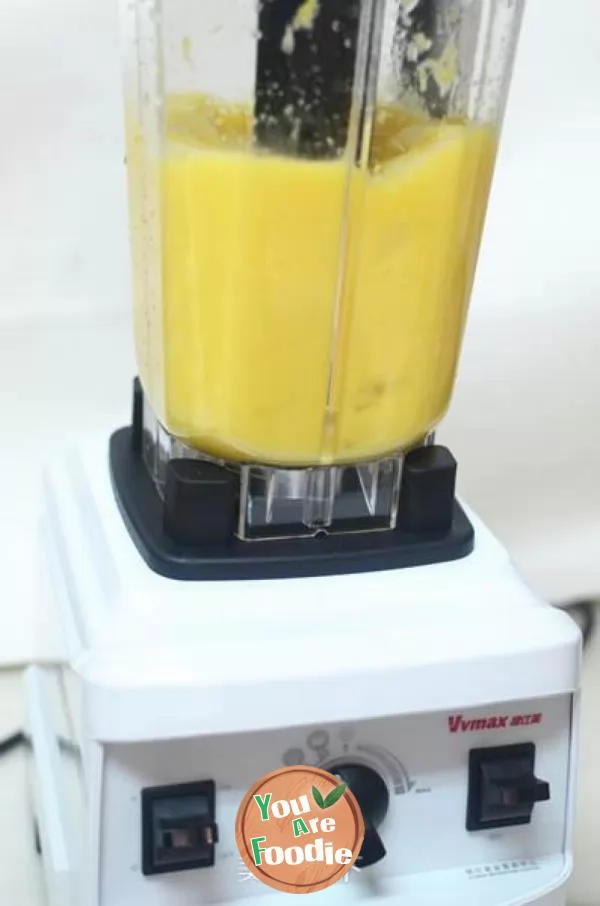 Fresh orange juice