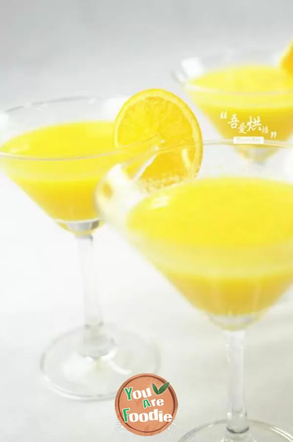 Fresh orange juice