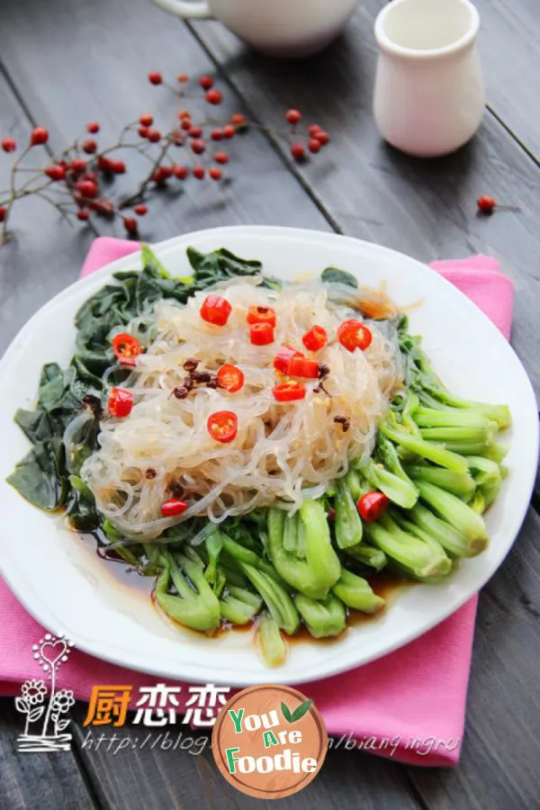 Spinach vermicelli