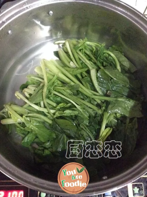 Spinach vermicelli