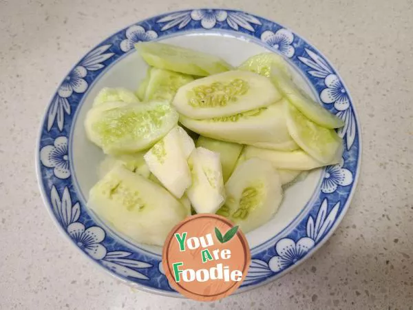 Stir fried cucumber and tofu skin