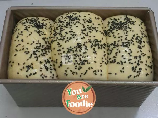 Milk black sesame toast