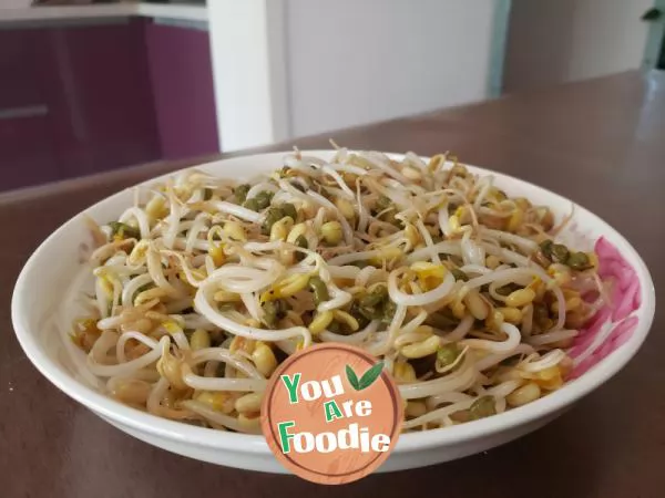 Stir fried mung bean sprouts