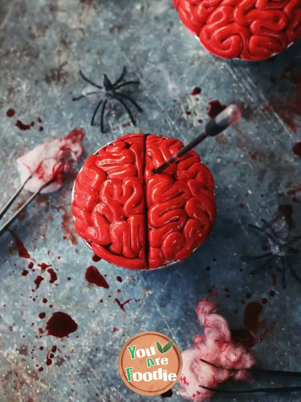 Halloween simulation brain cake