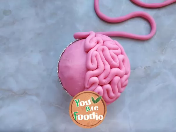 Halloween simulation brain cake