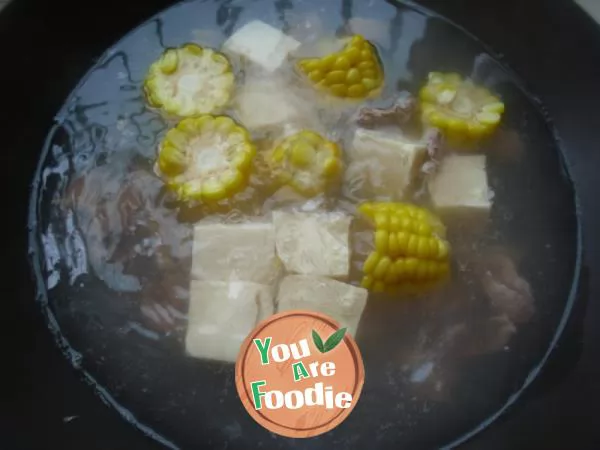 Corn frozen tofu beef Western vegetable soup