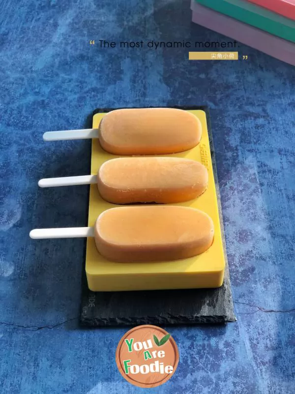 Loquat jam cream popsicle