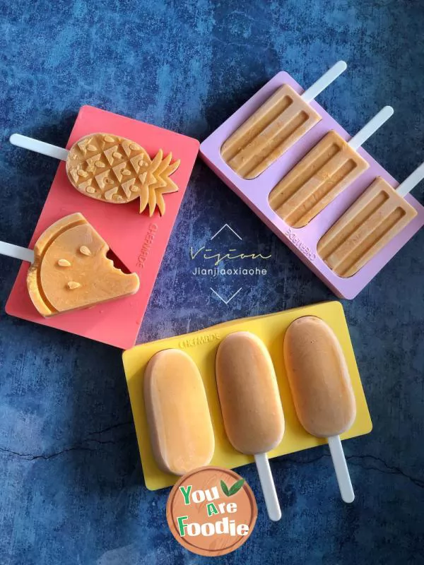 Loquat jam cream popsicle