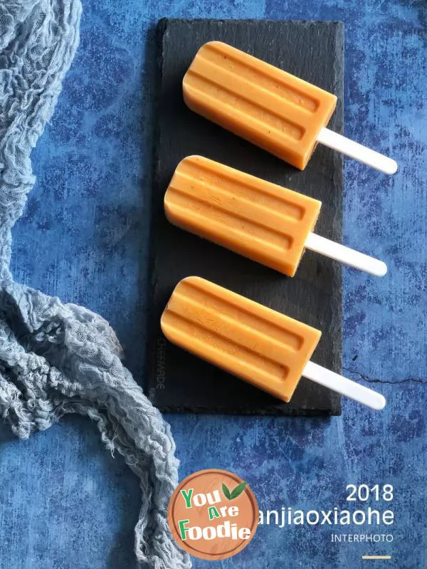 Loquat jam cream popsicle