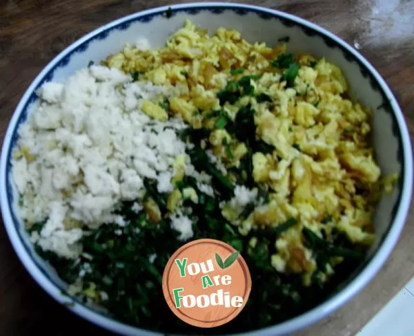 The third part of farmhouse meal: steamed dumplings with garlic and eggs