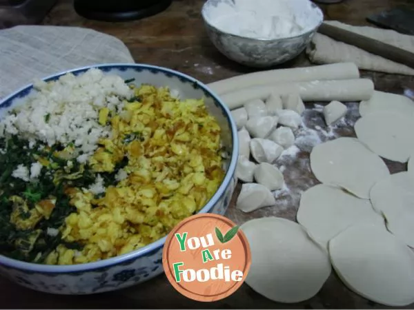 The third part of farmhouse meal: steamed dumplings with garlic and eggs