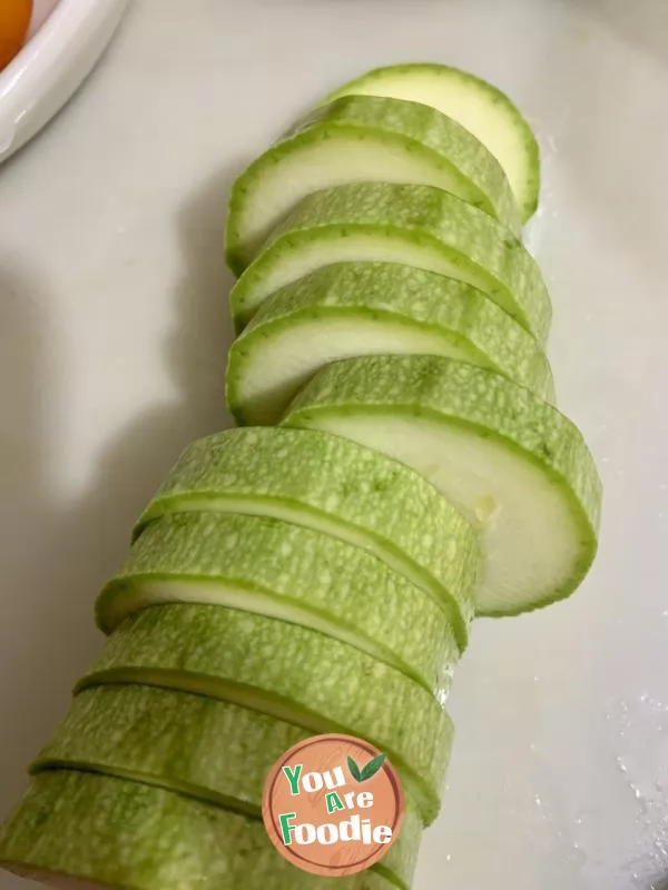 Christmas Snack (Cuiyu Gourd Burger)