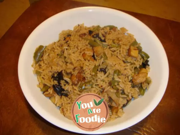 Rice-with-diced-bean-and-bamboo-shoots