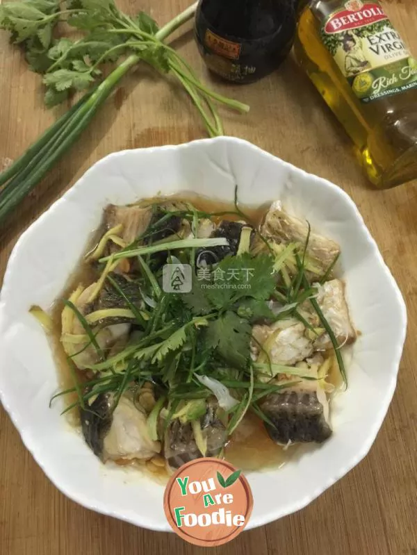 Steamed grass carp Brisket with soy sauce