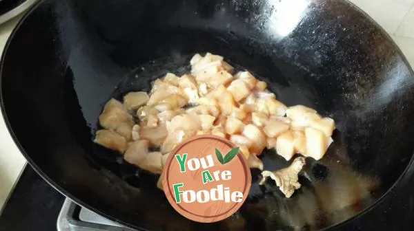 Fried diced chicken
