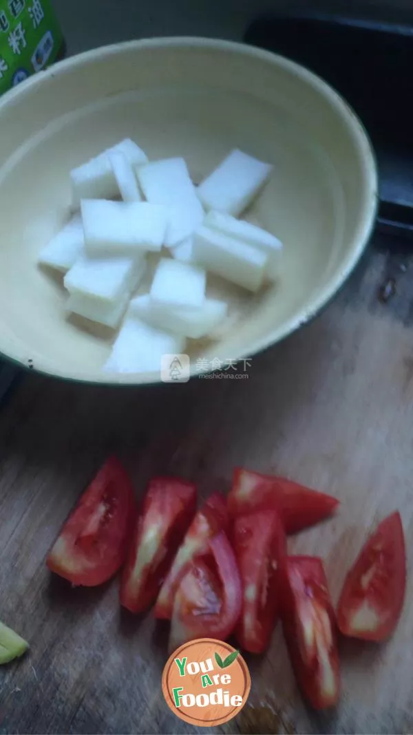 White gourd and tomato soup