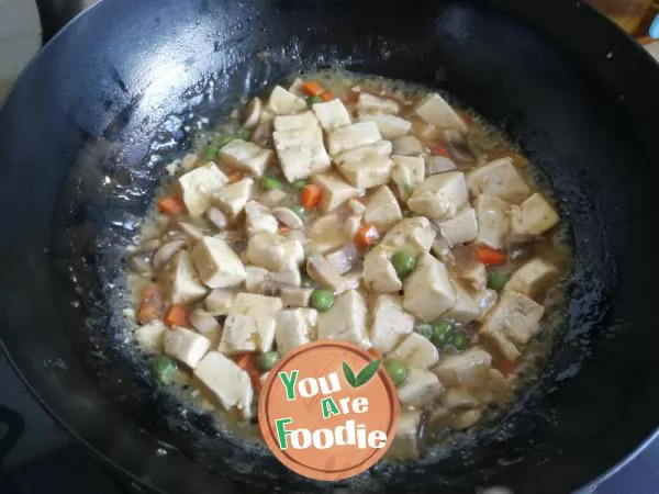 Braised Tofu with mushrooms