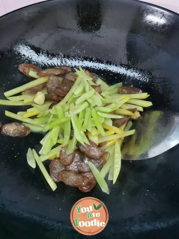 Sausage stir fried potatoes