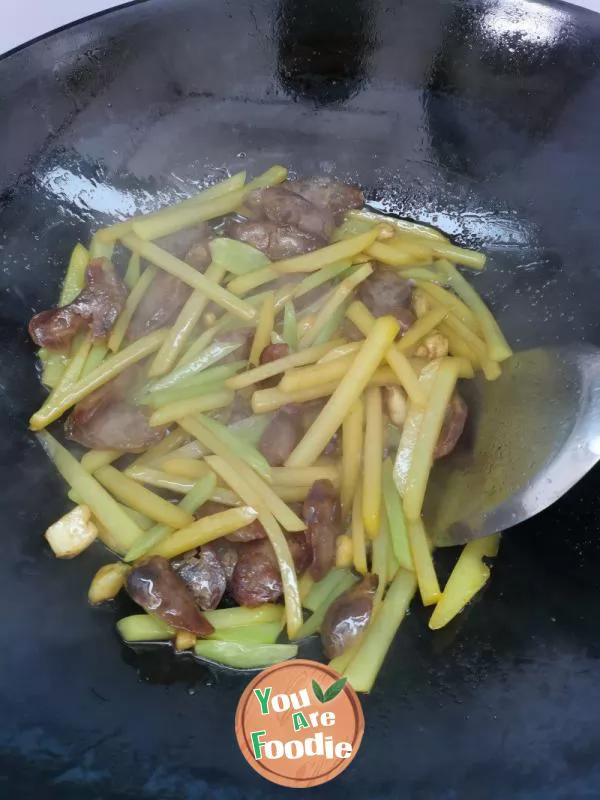 Sausage stir fried potatoes