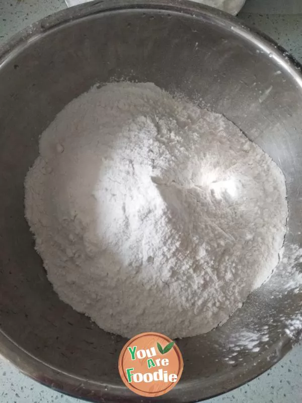 Steamed rice cake and fried cake