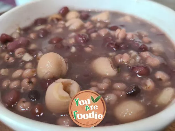 Job's tears, red beans, lotus seeds, poria cocos Congee