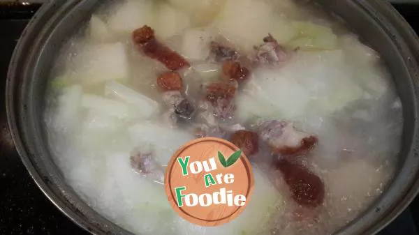 Duck soup with white gourd