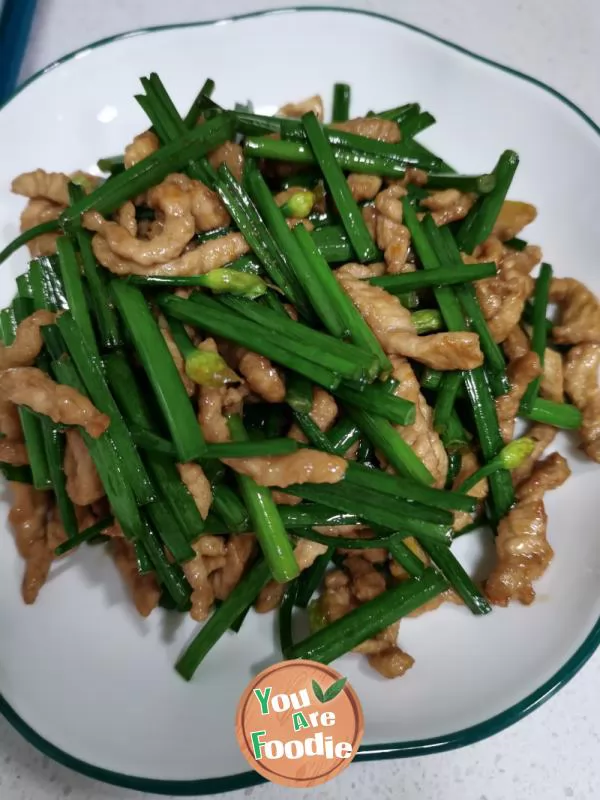 Fried leek heart with shredded pork