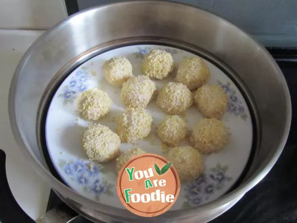 Shrimp balls with millet, tofu