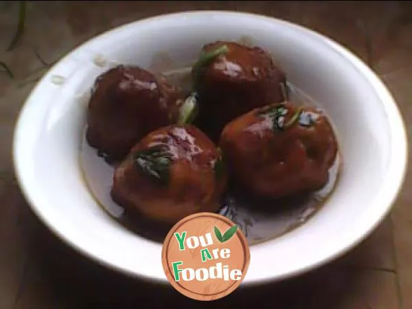 Braised Pork Balls in Gravy Sauce