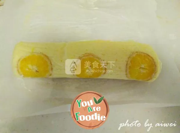 Orange cake roll