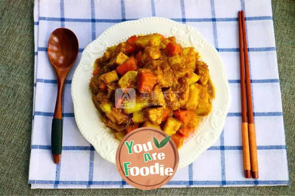 Chicken with Potato Curry