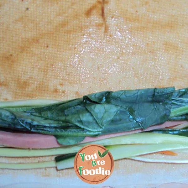 Tofu skin vegetable roll