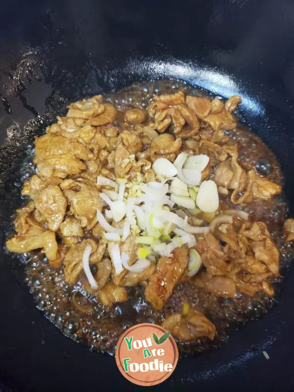 Laoshan Mat Noodles - Fried Pork with Lotus