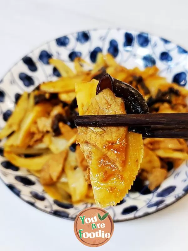 Laoshan Mat Noodles - Fried Pork with Lotus