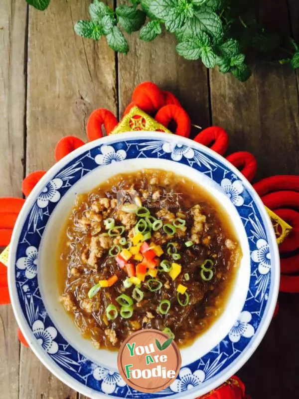 Minced meat vermicelli